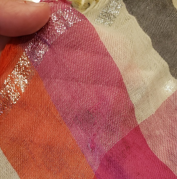 Scarf - Picture 4 of 5